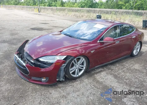 2012 Tesla Model S Signature from USA, damaged, VIN 5YJSA1DN2CFS00904